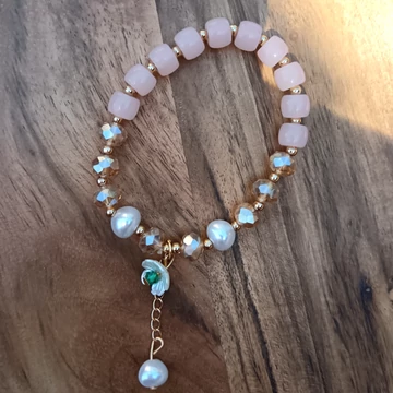 Pink üveggyöngy karkötő