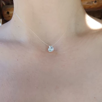 Arany kapcsos damil nyaklánc szív medállal