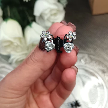 Lepkés mini  hajcsat