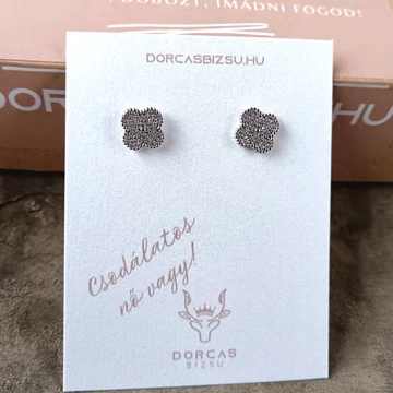 NEMESACÉL FÜLBEVALÓ KERESZT_ KÖVES SILVER