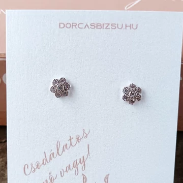 NEMESACÉL FÜLBEVALÓ KIS VIRÁGOS