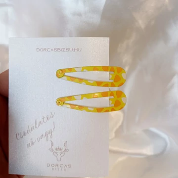 Mintás csit csat_ sárga