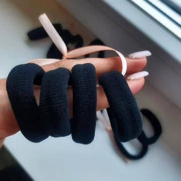 FEKETE hajgumiszett (4 db)