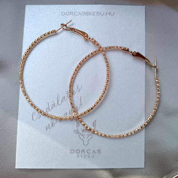 Arany nagy csavart karika fülbevaló