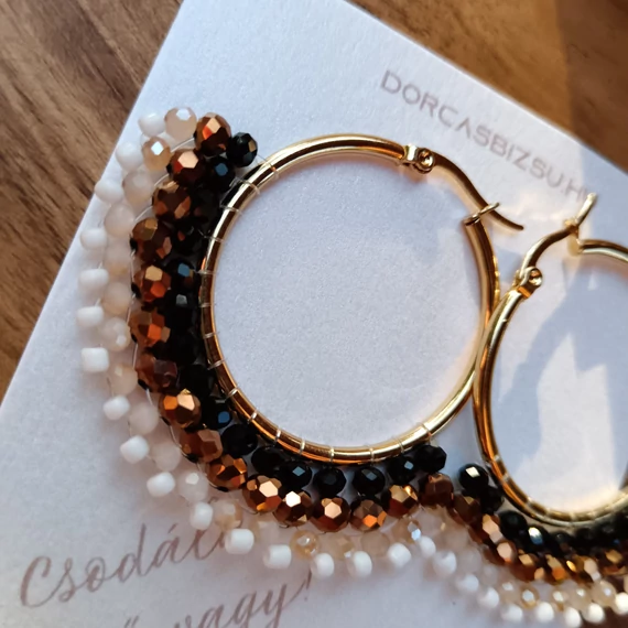 Barna gyöngyös fülbevaló