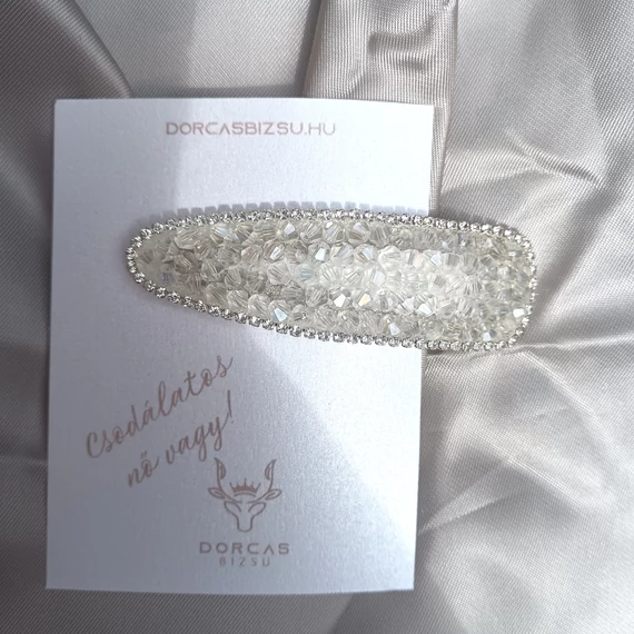 Fehér köves csitcsat