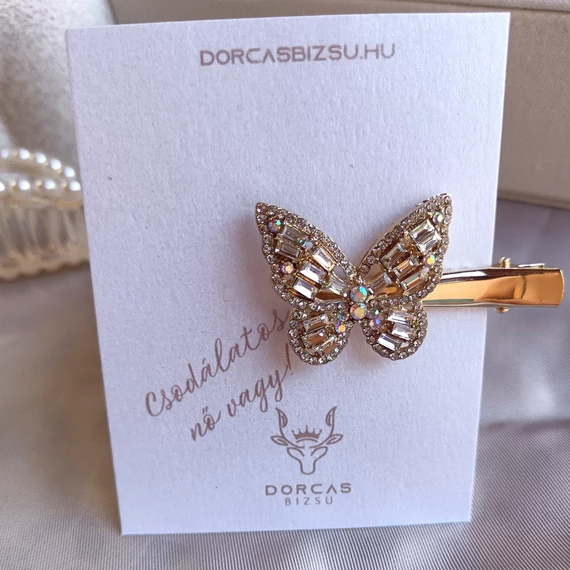 Pillangó köves csipesz