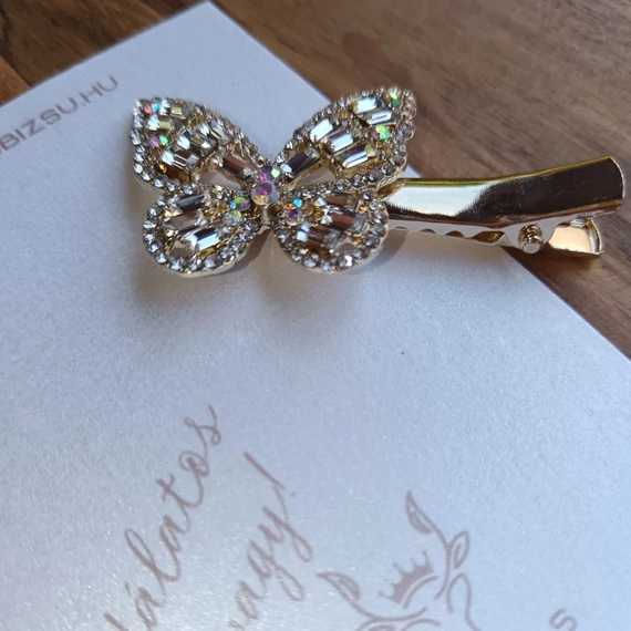 Pillangó köves csipesz