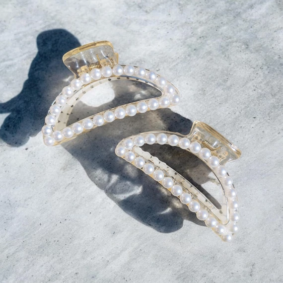 Gyöngyös kerek hajcsat