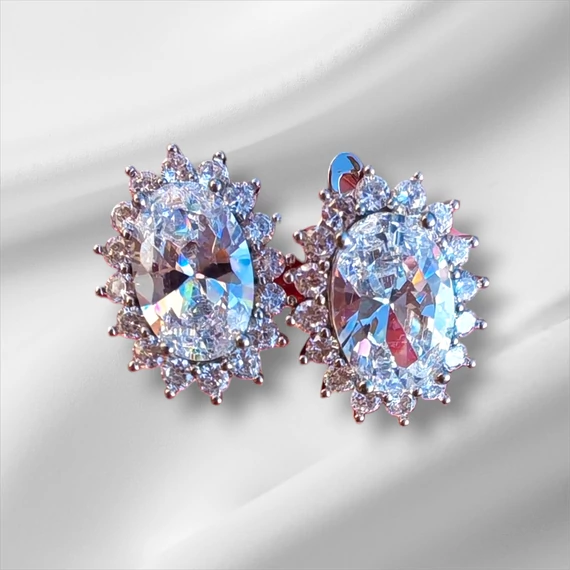 Nemesacél Ovális Kristály Fülbevaló